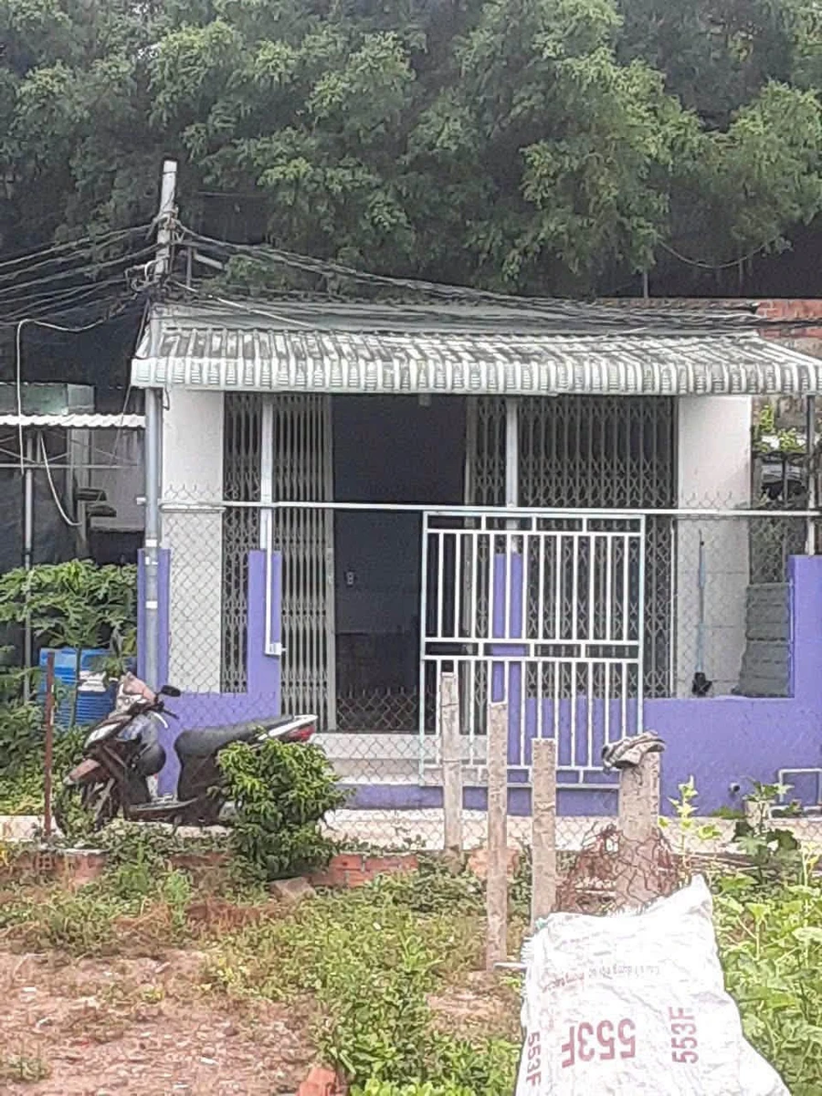 Bán nhà 3 PN 100m2 Hóc Môn 900 triệu - Ảnh 1