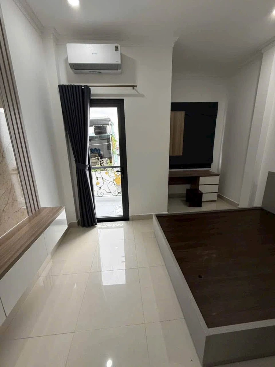 Bán nhà 4 phòng ngủ full nội thất Quận 7, 64m2 - Ảnh thu nhỏ 3