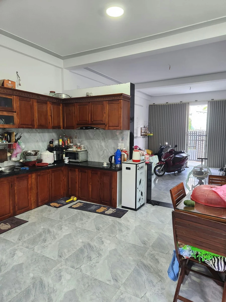 Bán nhà hẻm Hùng Vương Quy Nhơn 548,7m2, 6 tỷ 200 triệu - Ảnh thu nhỏ 4