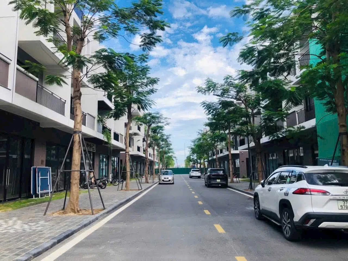 Bán liền kề Ecopark Campus 239m² 5,9 tỷ Tân Phú - Ảnh thu nhỏ 2