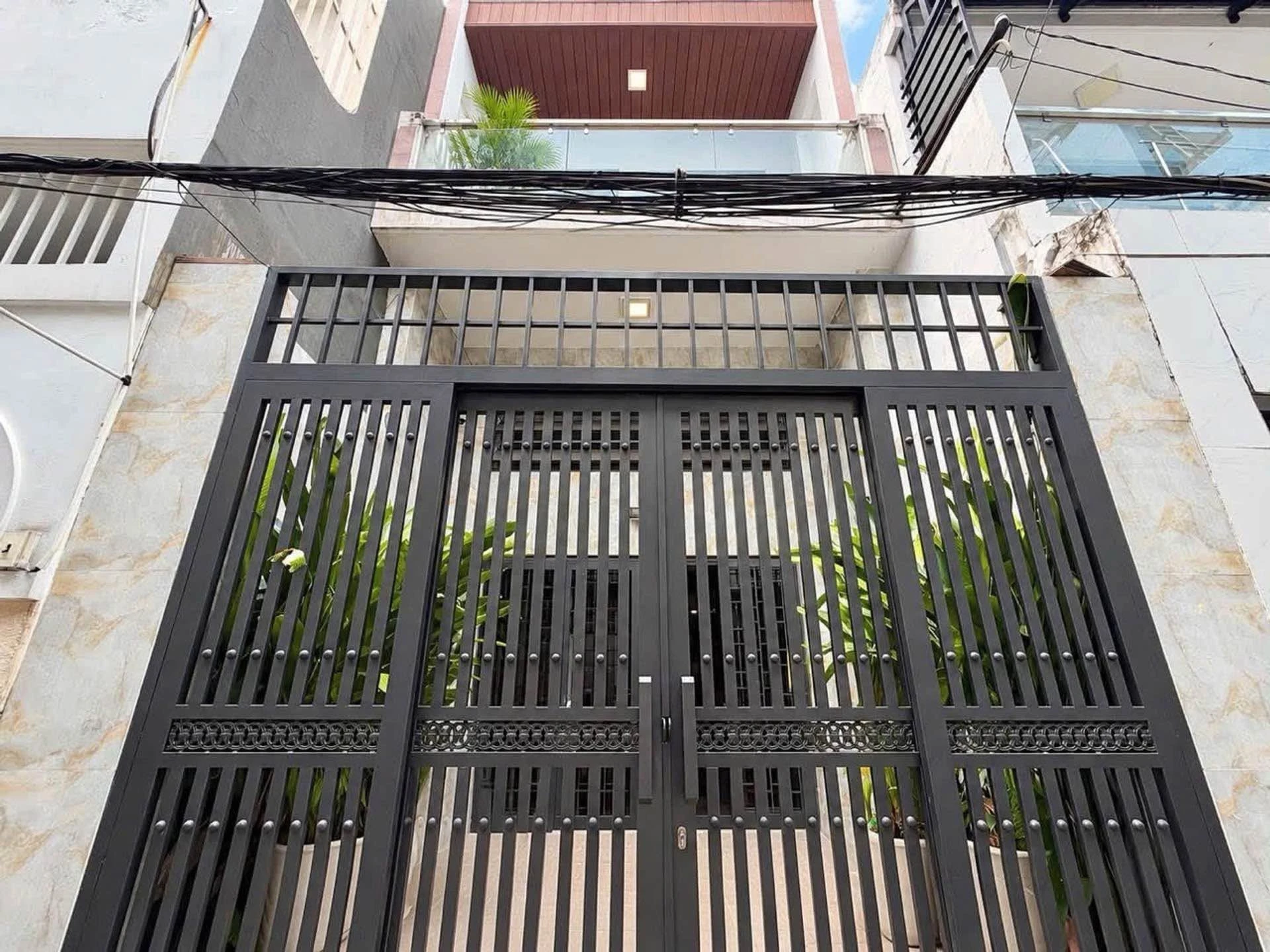 Bán nhà 3 tầng 61m² Trường Sa, Phú Nhuận, giá hơn 6 tỷ - Ảnh 1