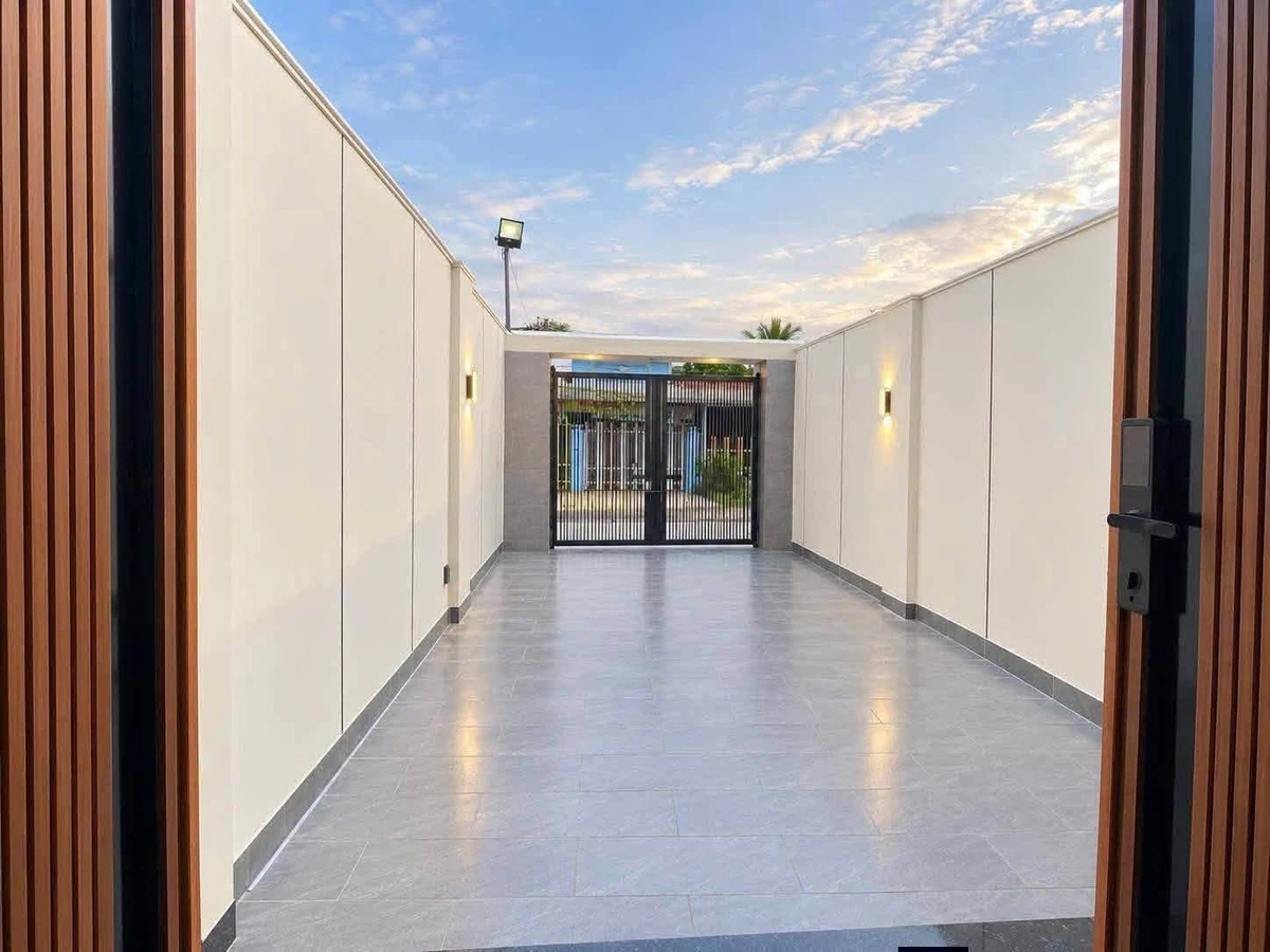 Bán nhà 1 trệt 1 lầu 3PN, 121.5m² tại Tây Ninh, giá 2,6 tỷ - Ảnh thu nhỏ 3