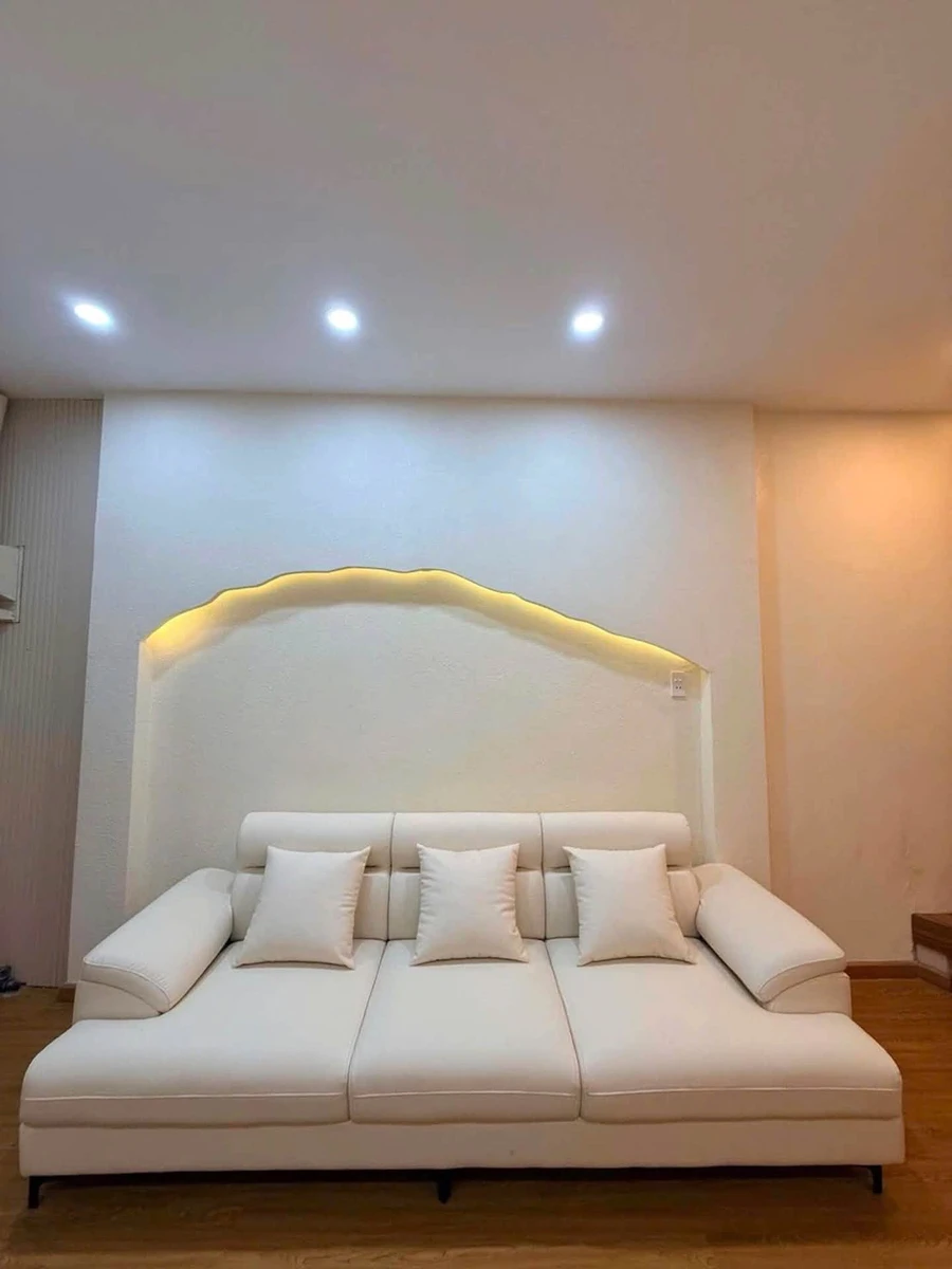 Bán nhà phố Phạm Phú Thứ 50m² 3 PN Quận 1 giá 5 tỷ - Ảnh thu nhỏ 2