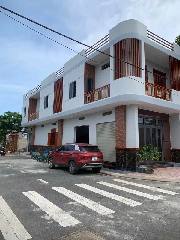 Bán nhà 1 trệt 1 lầu 3 PN 105 m² Bình Minh Đồng Nai