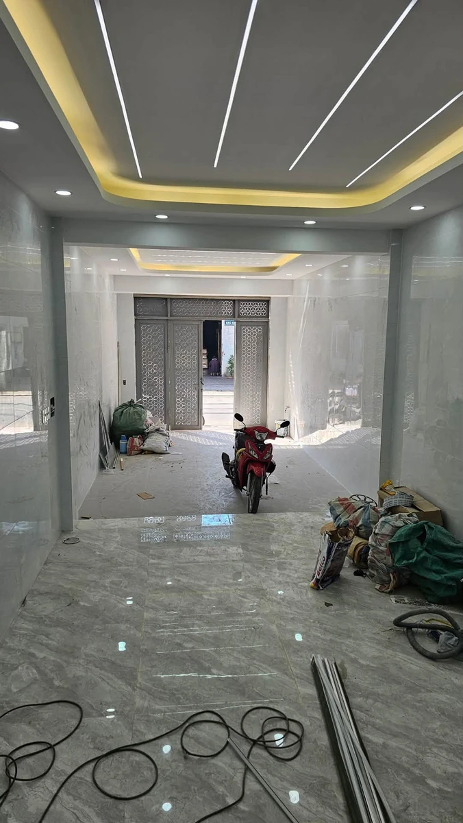 Bán nhà mặt tiền Tân Kỳ Tân Quý 104m², 5 tầng, 9,4 tỷ - Ảnh thu nhỏ 2