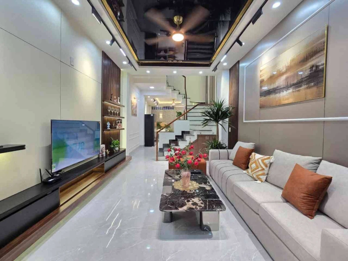 Bán nhà 3 tầng 61m² 3PN Cù Chính Lan Đà Nẵng - Ảnh 1