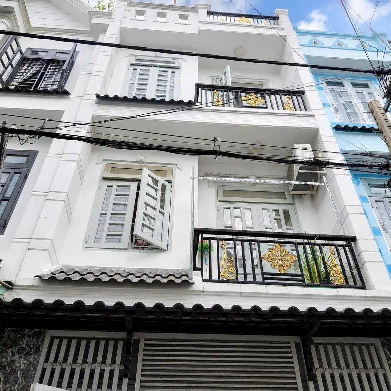 Nhà bán 4 tầng 4PN/4WC, 142m² ở Tân Chánh Hiệp, Quận 12 - Ảnh 1