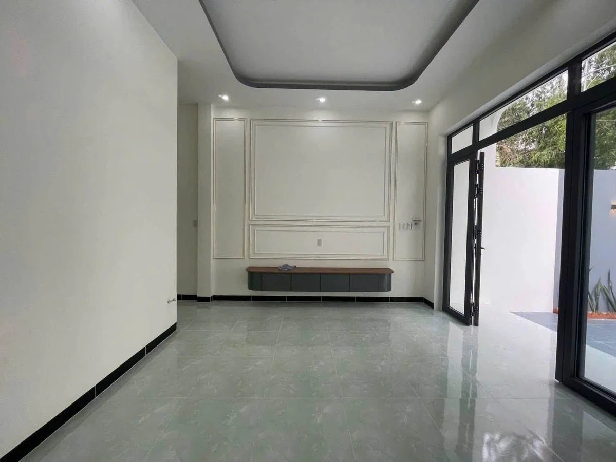 Bán nhà mặt tiền Hồ Thị Nghiêm, Rạch Giá 140m2 - Ảnh thu nhỏ 4