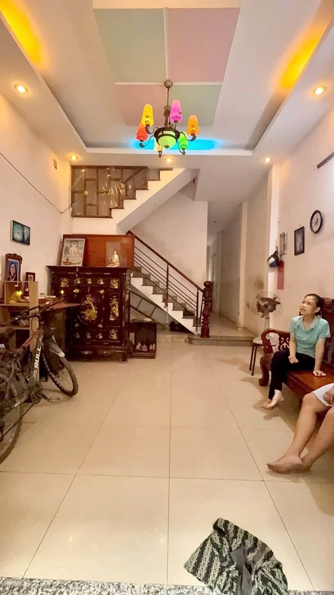 Bán nhà Bình Tân, 72m² (4x18), 3 phòng ngủ, 4 tỷ - Ảnh thu nhỏ 3