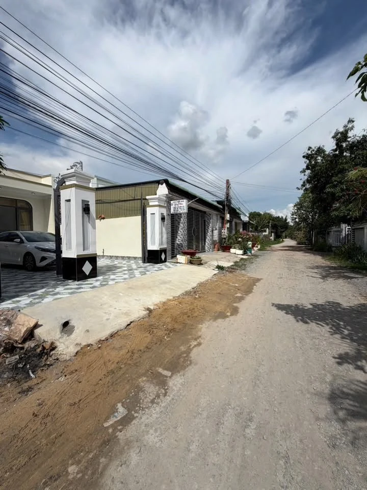 Bán nhà mới hoàn thiện 130m2, 3PN 3WC tại Ninh Thạnh, Tây Ninh 2 tỷ 050 - Ảnh thu nhỏ 3