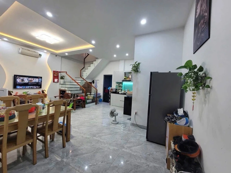 Bán nhà trệt 5.5x25m, 2 phòng ngủ, giá 2,55 tỷ gần Cầu Quay Rạch Giá 2478