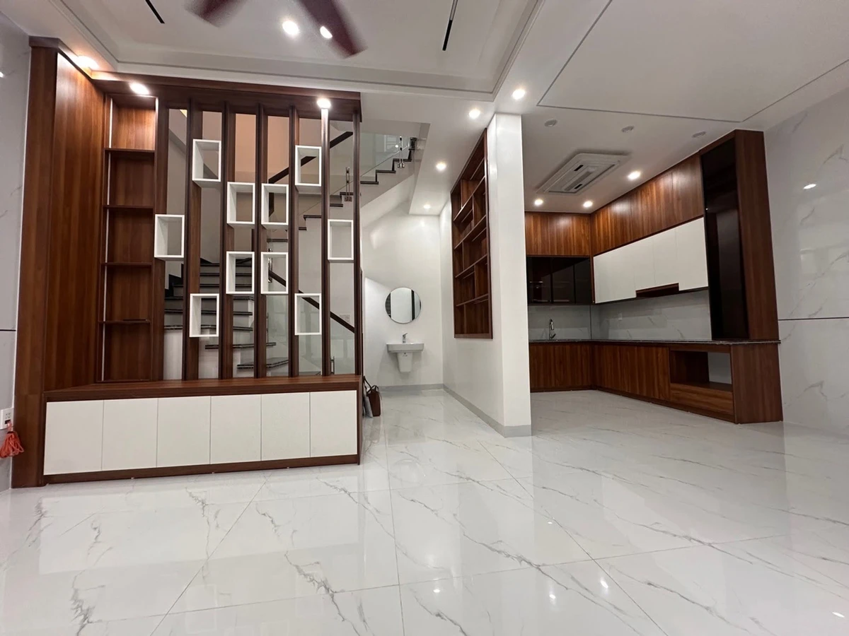 Bán nhà mới 44.4m2, 3 tầng tuyến 2 Tôn Đức Thắng, Quận 7 - Ảnh thu nhỏ 3