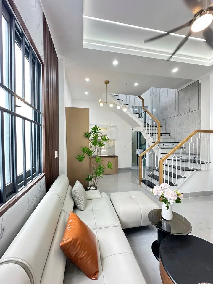 Bán nhà lầu 2 mặt tiền Phường Trảng Dài, 120m2, 3PN, 1tỷ990 - Ảnh thu nhỏ 4