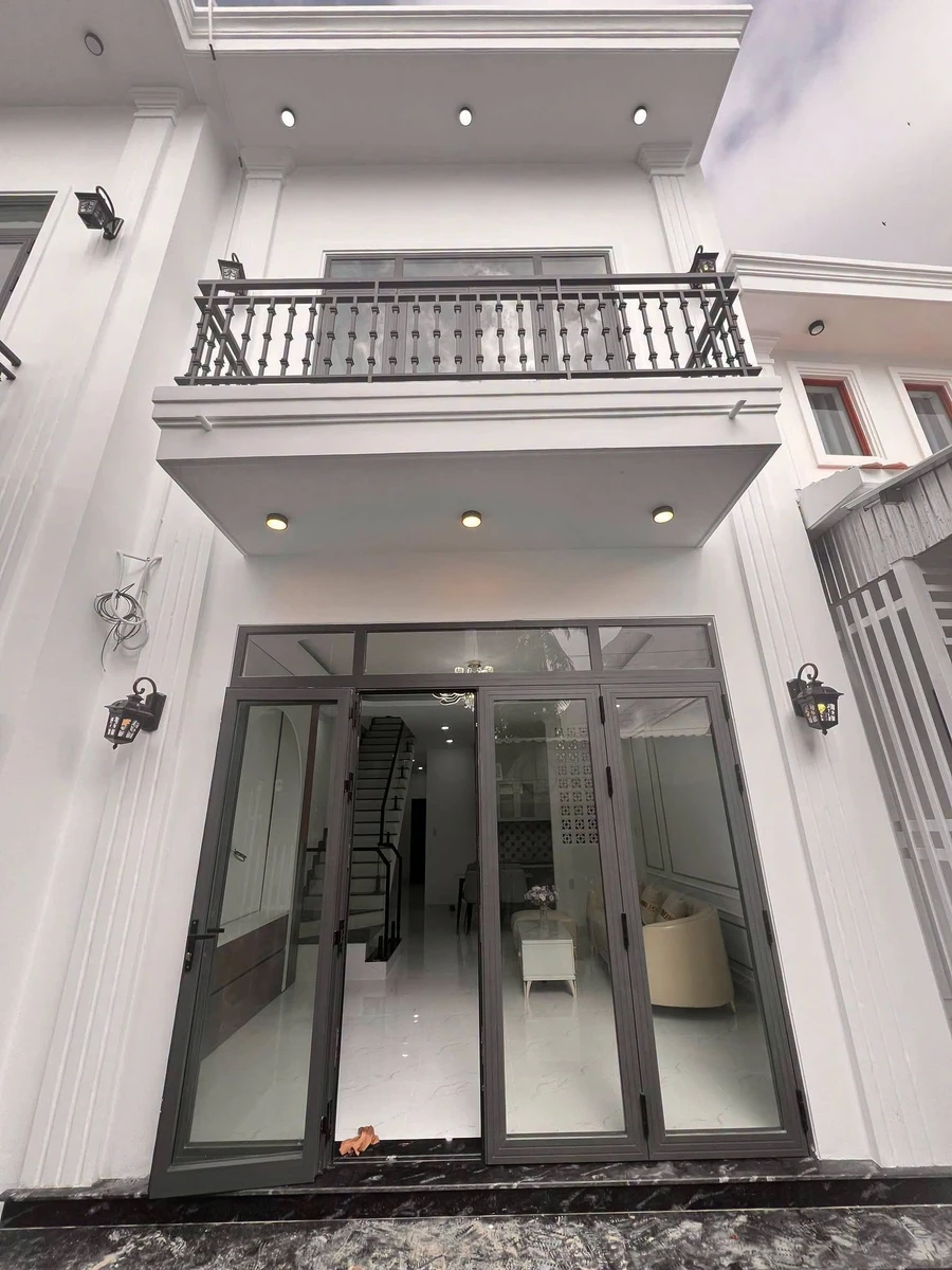 Bán nhà trệt lầu 3PN 58m² Rạch Giá An Giang 1 tỷ 890 triệu - Ảnh 1