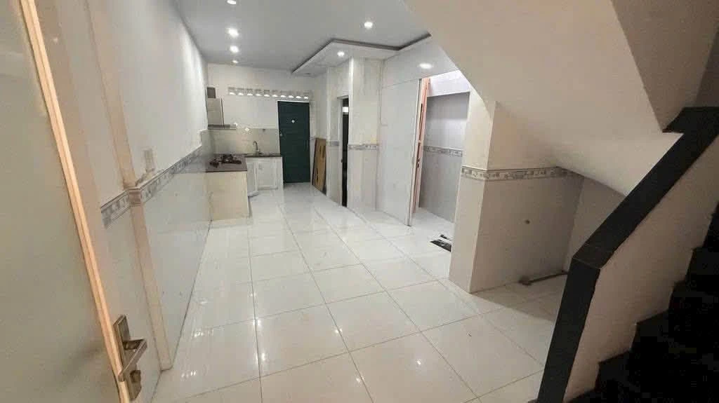 Cho thuê nhà nguyên căn mặt tiền Bạch Đằng, Bình Thạnh, 80m2 - Ảnh thu nhỏ 2
