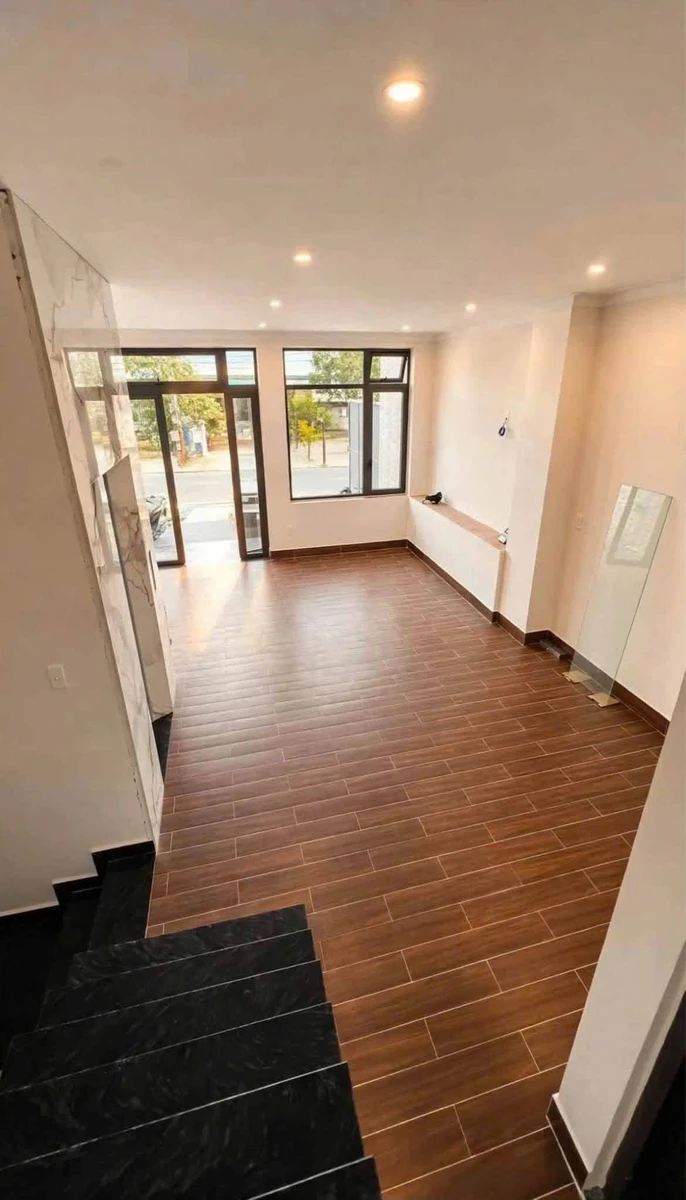 Bán nhà SRXD mặt tiền Hai Bà Trưng Đà Lạt 70m² 15.5 tỷ - Ảnh thu nhỏ 4