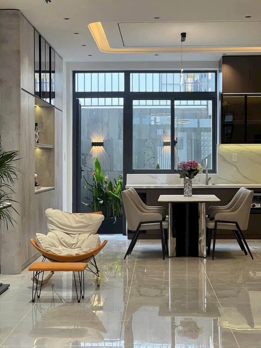 Bán nhà 3 tầng 100m2 Nha Trang 8.6 tỷ - Ảnh thu nhỏ 4