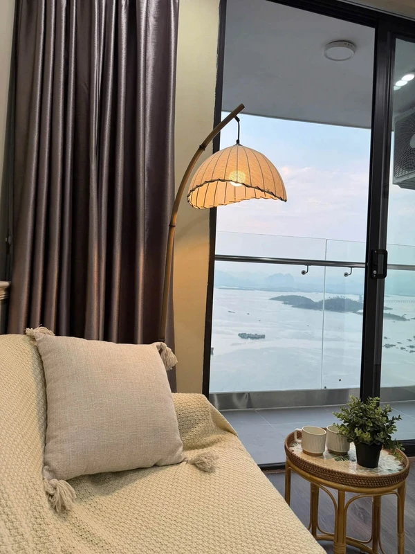 Cho thuê căn hộ góc 2PN 68m2 Green Diamond view biển Hạ Long giá 8,5 triệu/tháng