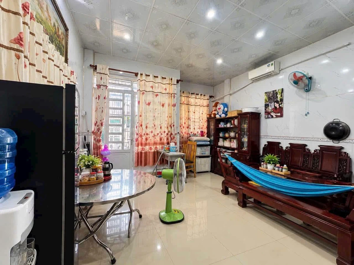 Bán nhà mặt tiền 101m² 2 phòng ngủ Nguyễn Cảnh Dị Bình Chánh 2 tỷ - Ảnh thu nhỏ 2