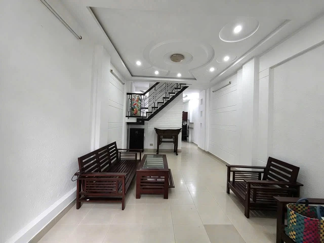 Bán nhà 2 tầng 52m² hẻm ô tô Hoàng Hoa Thám, Bình Thạnh - Ảnh 1