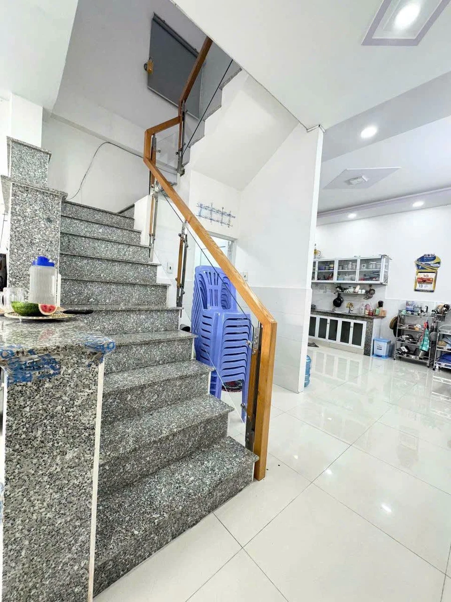 Bán nhà hẻm 6m Hương Lộ 2 Bình Tân, 56,2m², 1 trệt 1 lầu, 2PN, giá 4,17 tỷ - Ảnh thu nhỏ 5