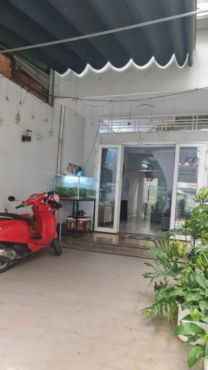 Bán nhà hẻm xe hơi 5m đường Trường Chinh gần BigC, 4x27m, giá 7,9 tỷ - Ảnh thu nhỏ 2