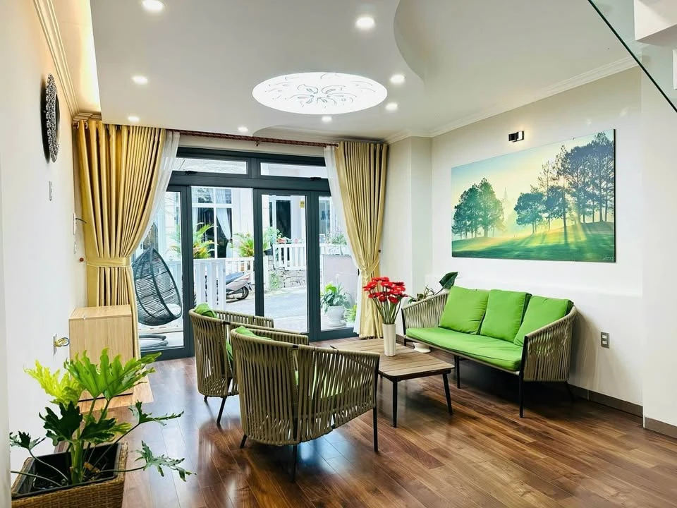 Bán nhà 3 phòng ngủ 75m2 Phù Đổng Thiên Vương Đà Lạt - Ảnh 1