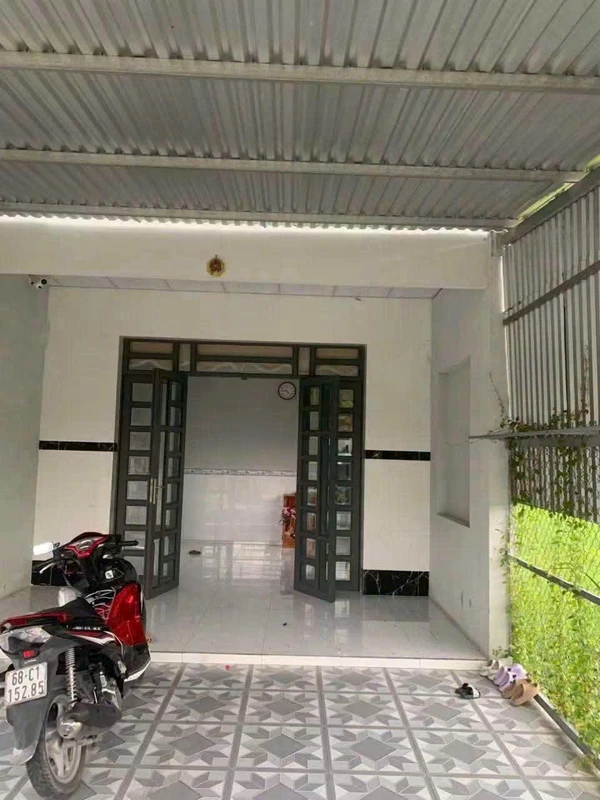 Bán nhà 1 trệt 1 lầu mặt tiền Nguyễn Xí Phan Thiết, 100m2 5x70m
