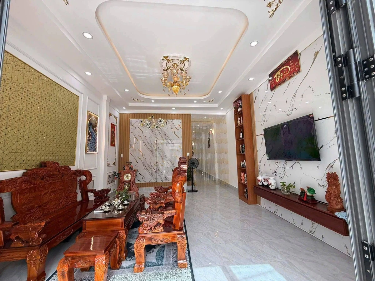 Bán nhà mặt tiền Phan Văn Trường, Rạch Giá, 100m², 2 PN - Ảnh thu nhỏ 3