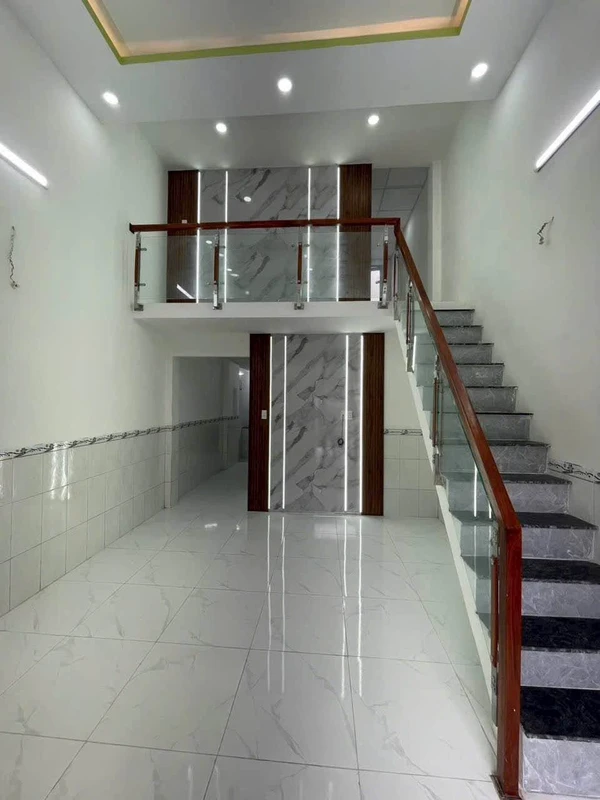 Bán nhà Dĩ An, 52m², 3PN, 1 trệt 1 lửng, 1,25 tỷ