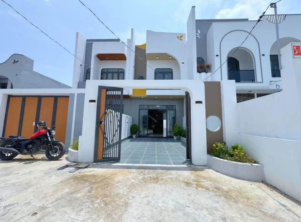 Bán nhà phố mặt tiền đường 8m, 5,2x30m, 4PN, giá 2,999 tỷ tại Mỹ Yên, Bình Chánh - Ảnh thu nhỏ 2