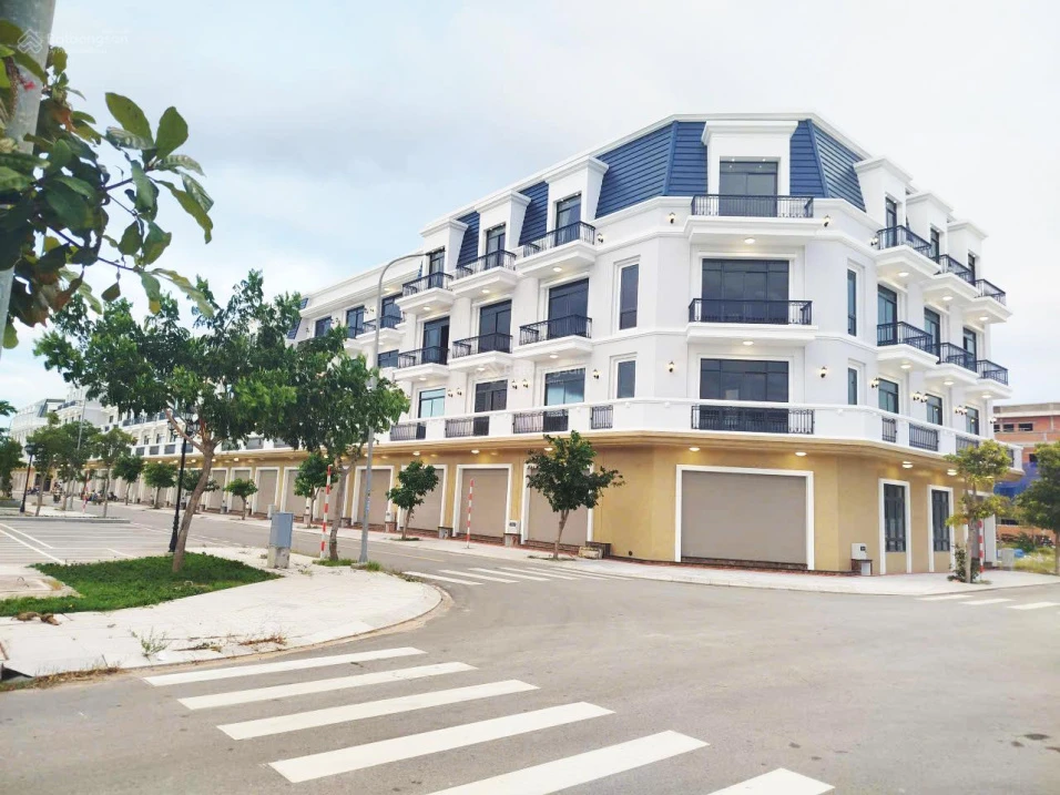 Bán căn liền kề đẹp dự án Bình Sơn Ocean Park (Khu K2) giá chỉ 5,3 tỷ - Ảnh 1