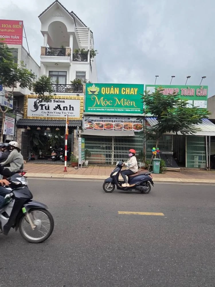 Bán nhà mặt tiền kinh doanh Hoàng Diệu Long Khánh 140m2 - Ảnh thu nhỏ 4