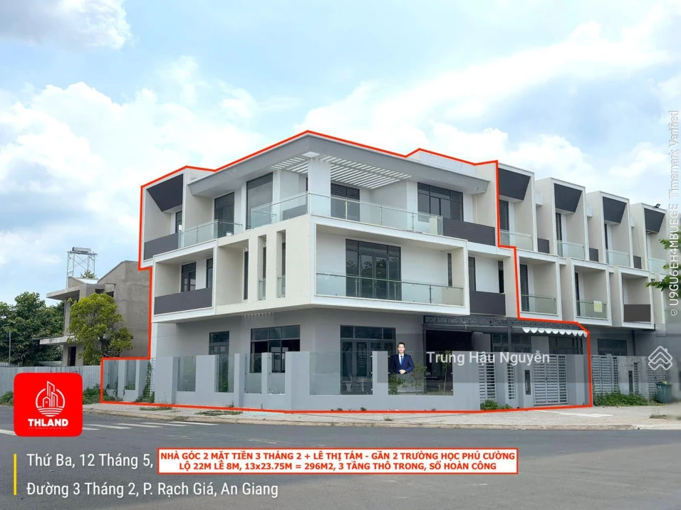 Nhà góc 2 mặt tiền đường 3 tháng 2 - đối diện 2 trường học Phú Cường. Lộ 22m lề 8m, 3 tầng, 13x24m - Ảnh 1