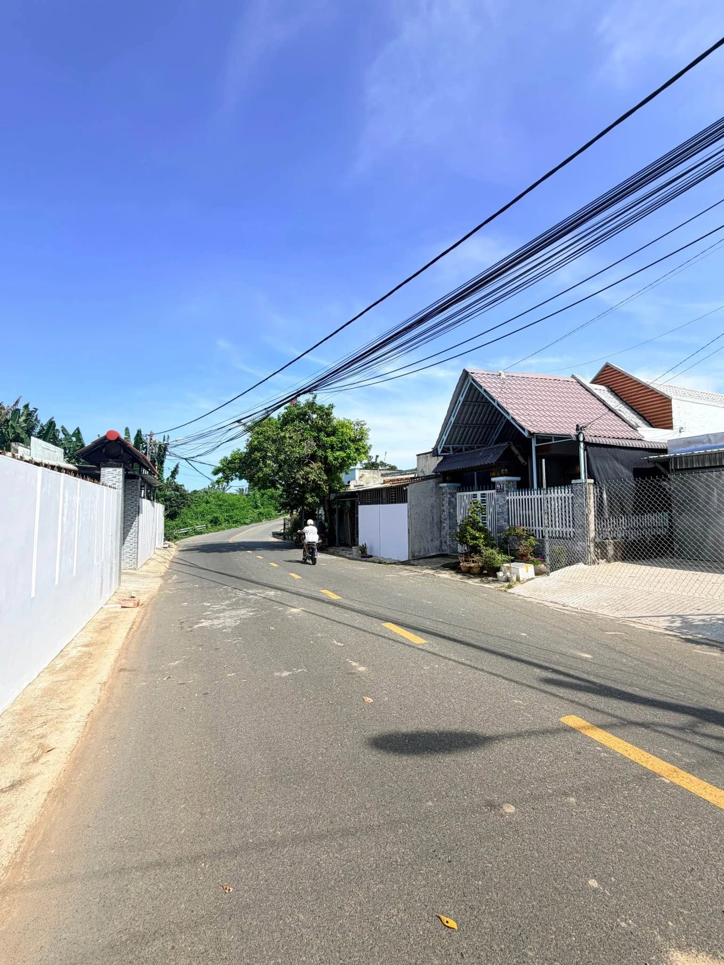 Bán nhà 2 phòng ngủ 105m² gần Bệnh viện Đa khoa Bình Thuận - Ảnh 1