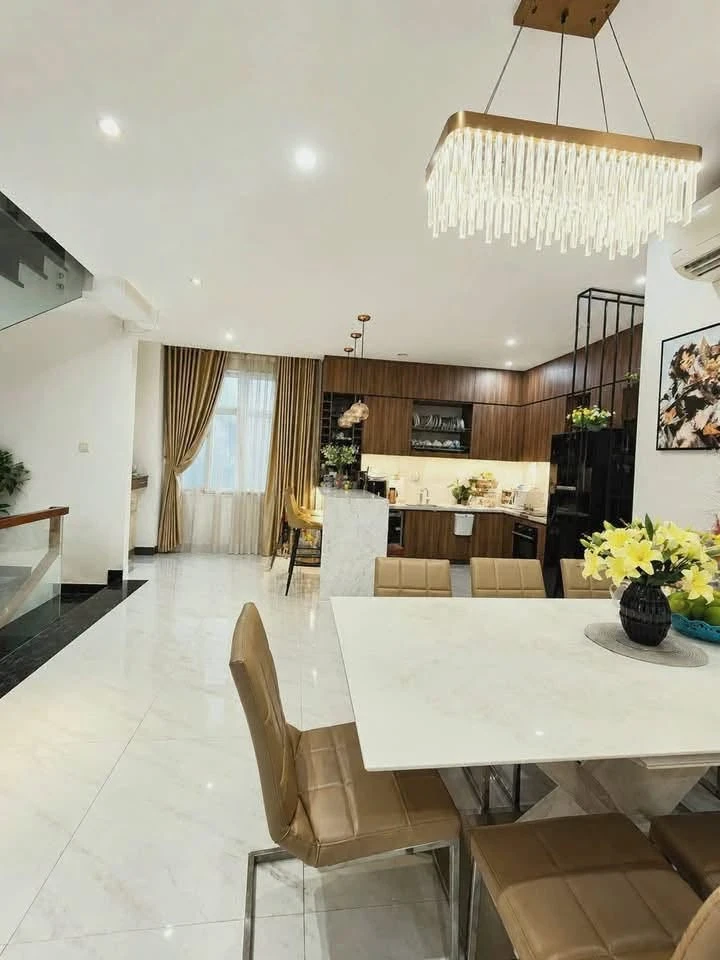 Bán nhà 5 tầng 79m² 5PN 6WC hẻm 5m gần Phùng Văn Cung, Phú Nhuận - Ảnh thu nhỏ 3