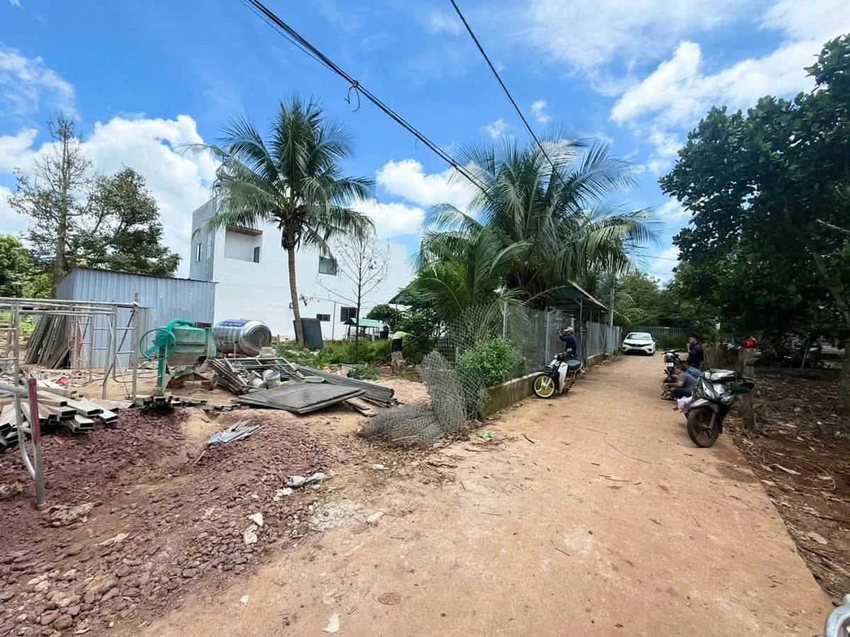 Bán đất nền 5x20m sổ riêng thổ cư 100% giá 970 triệu phường Bình Lộc - Ảnh 1