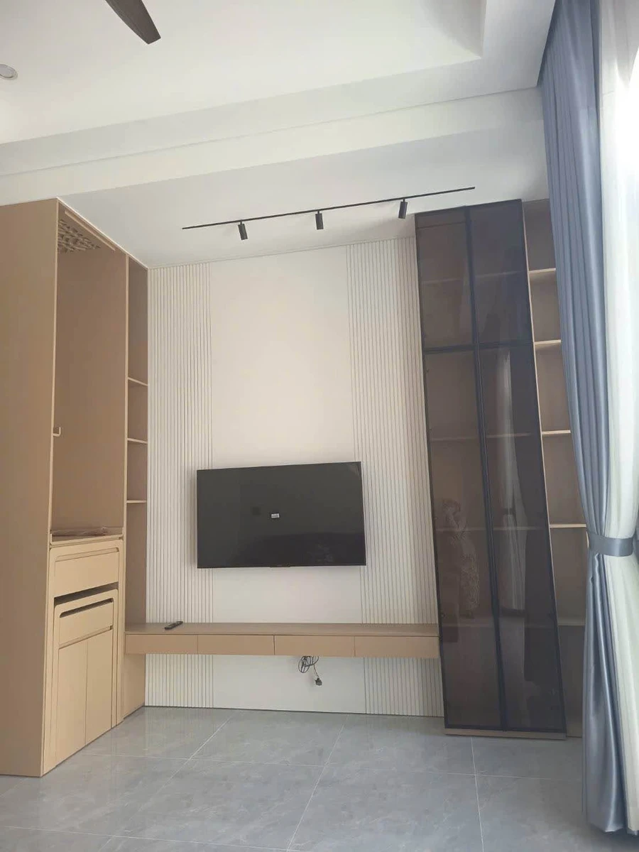 Bán nhà hiện đại 3PN full nội thất 135m² Buôn Ma Thuột - Ảnh thu nhỏ 2