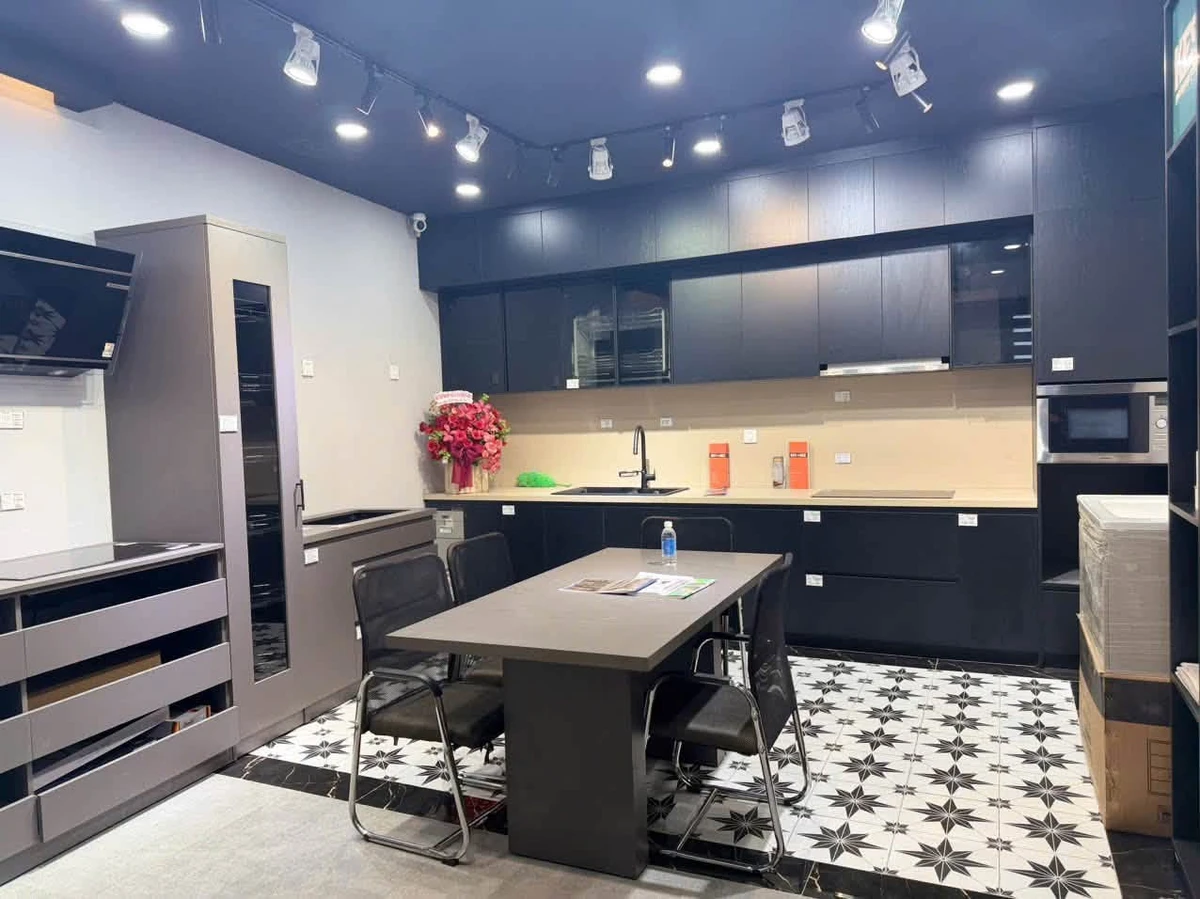 Bán tòa nhà 5 tầng 3 mặt tiền 200m² Nha Trang 12,8 tỷ - Ảnh thu nhỏ 2
