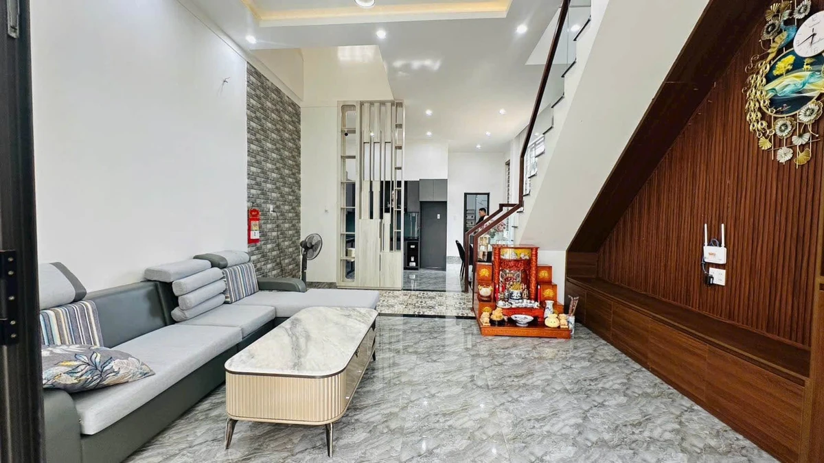 Bán nhà mê góc 2 mặt tiền đường Mai Thúc Loan, 5,5x18m, 3PN, gần bệnh viện 211 - Ảnh thu nhỏ 3