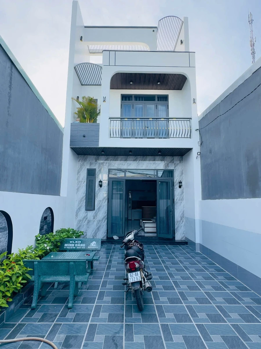 Bán nhà 1 trệt 1 lầu 3PN đường Xóm Kẽm, thị trấn Đức Hòa, Long An giá 2,8 tỷ - Ảnh thu nhỏ 3