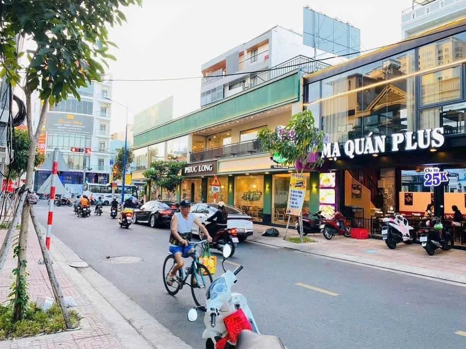 Bán nhà mặt tiền Chu Mạnh Trinh, Vũng Tàu, 110m2, 12 tỷ 400 triệu - Ảnh 1