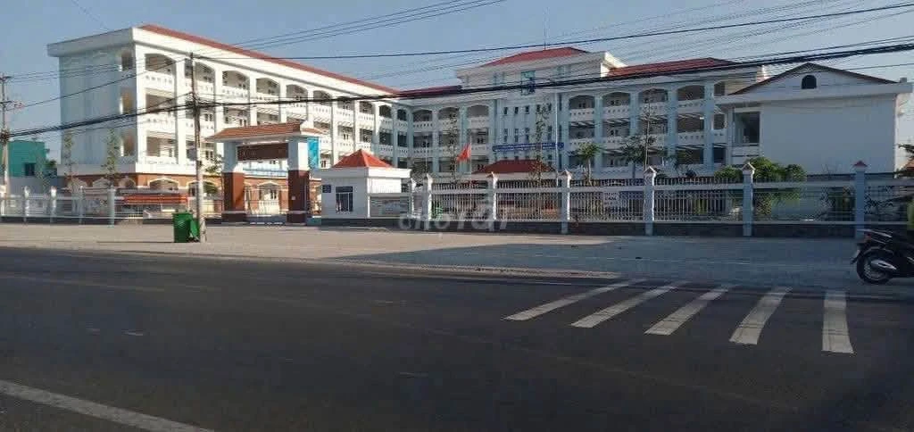 Bán nền đất 96m² KDC giáo viên Ô Môn - Ảnh 1