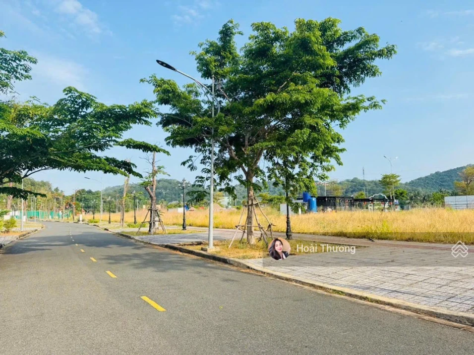 Nền nhà phố biển Hà Tiên có sổ, hạ tầng đẹp, gần trung tâm, tiện ích hồ bơi, chỉ 12,5tr: 0932 185 *** - Ảnh thu nhỏ 3