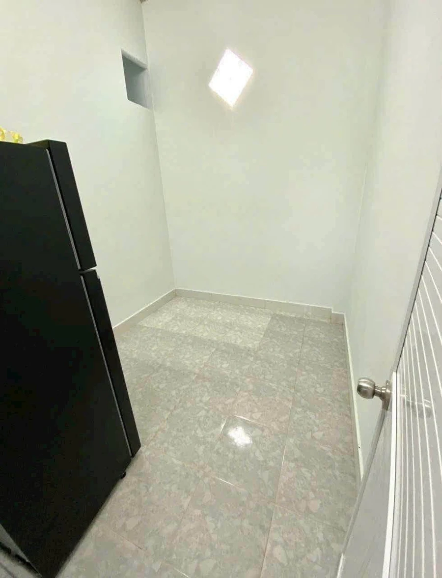 Bán nhà 2 phòng ngủ 65m² Sư Vạn Hạnh Rạch Giá 680 triệu - Ảnh thu nhỏ 5