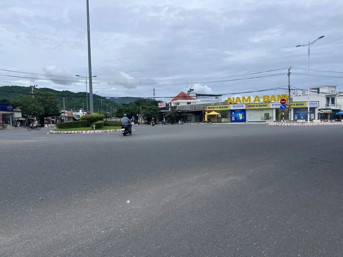 Bán đất mặt tiền Nguyễn Tất Thành Nha Trang 146,6m² 6 tỷ - Ảnh 1
