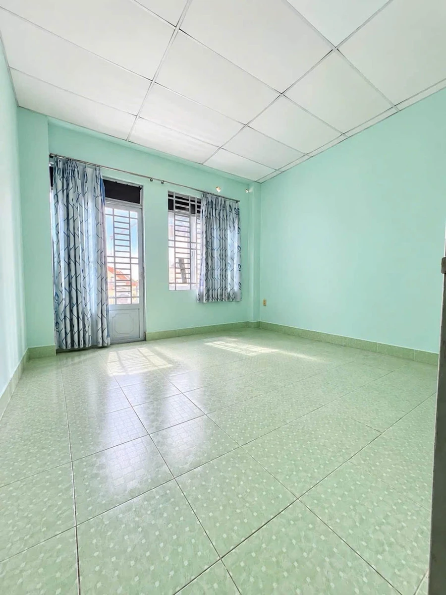Bán nhà 2 tầng 4x10m, 2PN 2WC, hẻm 3m gần Him Lam Trung Sơn, giá nhỉnh 4 tỷ - Ảnh thu nhỏ 4