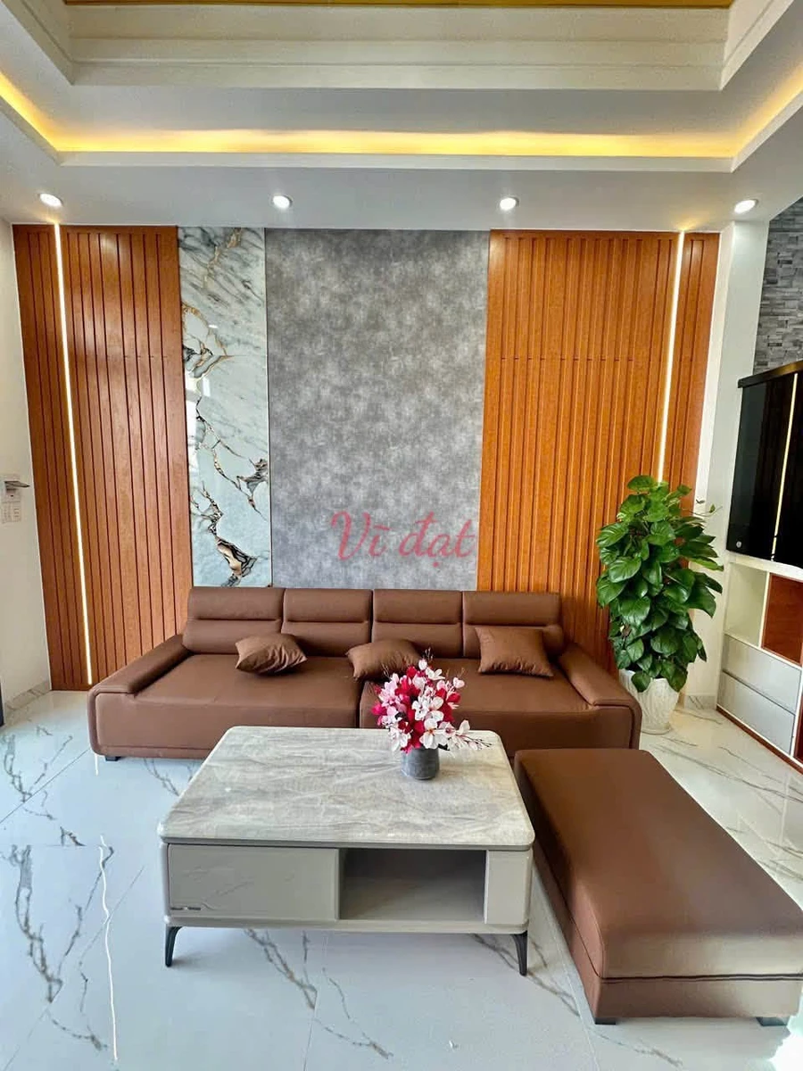 Bán nhà mặt tiền 4x33m, 4PN, full nội thất, giá 2,95 tỷ gần KCN Tân Kim - Ảnh thu nhỏ 5