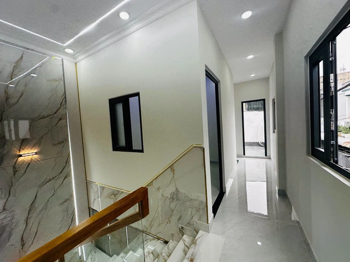 Bán nhà góc 1 trệt 1 lầu 3PN hẻm kinh doanh Trần Thị Hè, 64m2 giá 4,85 tỷ, Quận 12 - Ảnh thu nhỏ 5