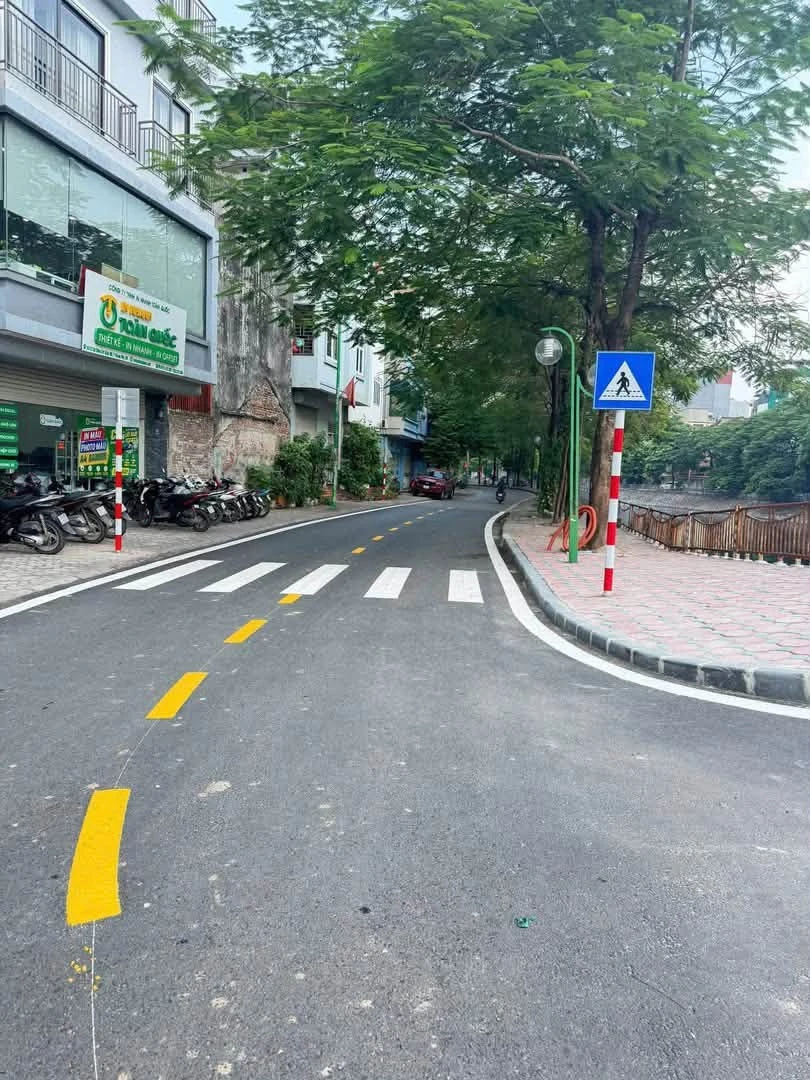 Bán nhà mặt tiền 40m², 5 tầng Trương Định 7,89 tỷ - Ảnh 1